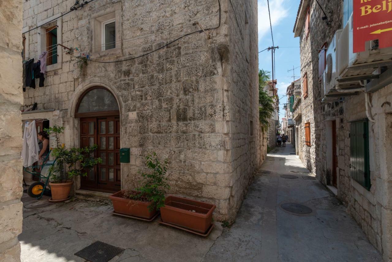 Apartman Skuribanda Apartment Trogir Exterior photo